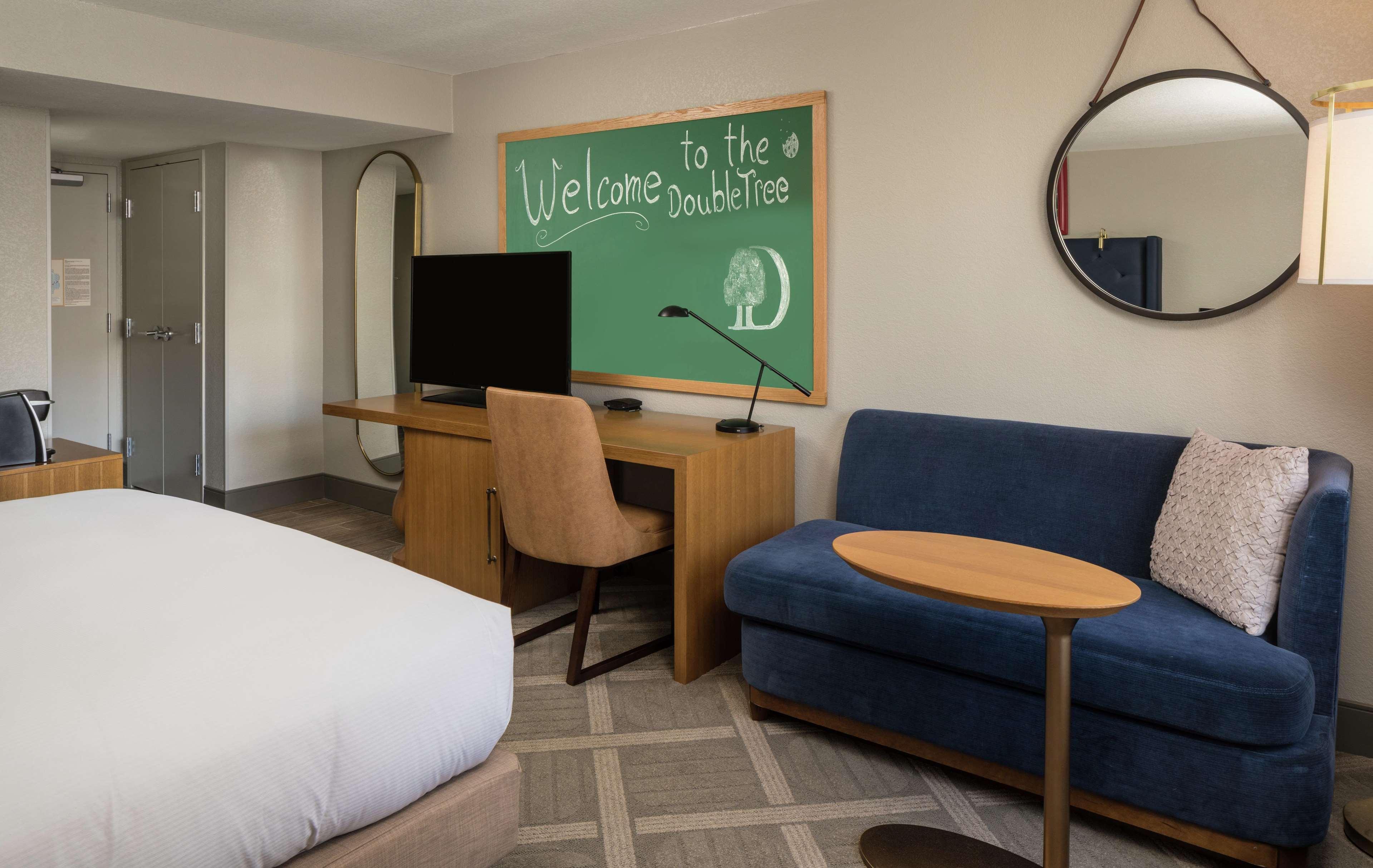 Doubletree By Hilton Gainesville Eksteriør billede