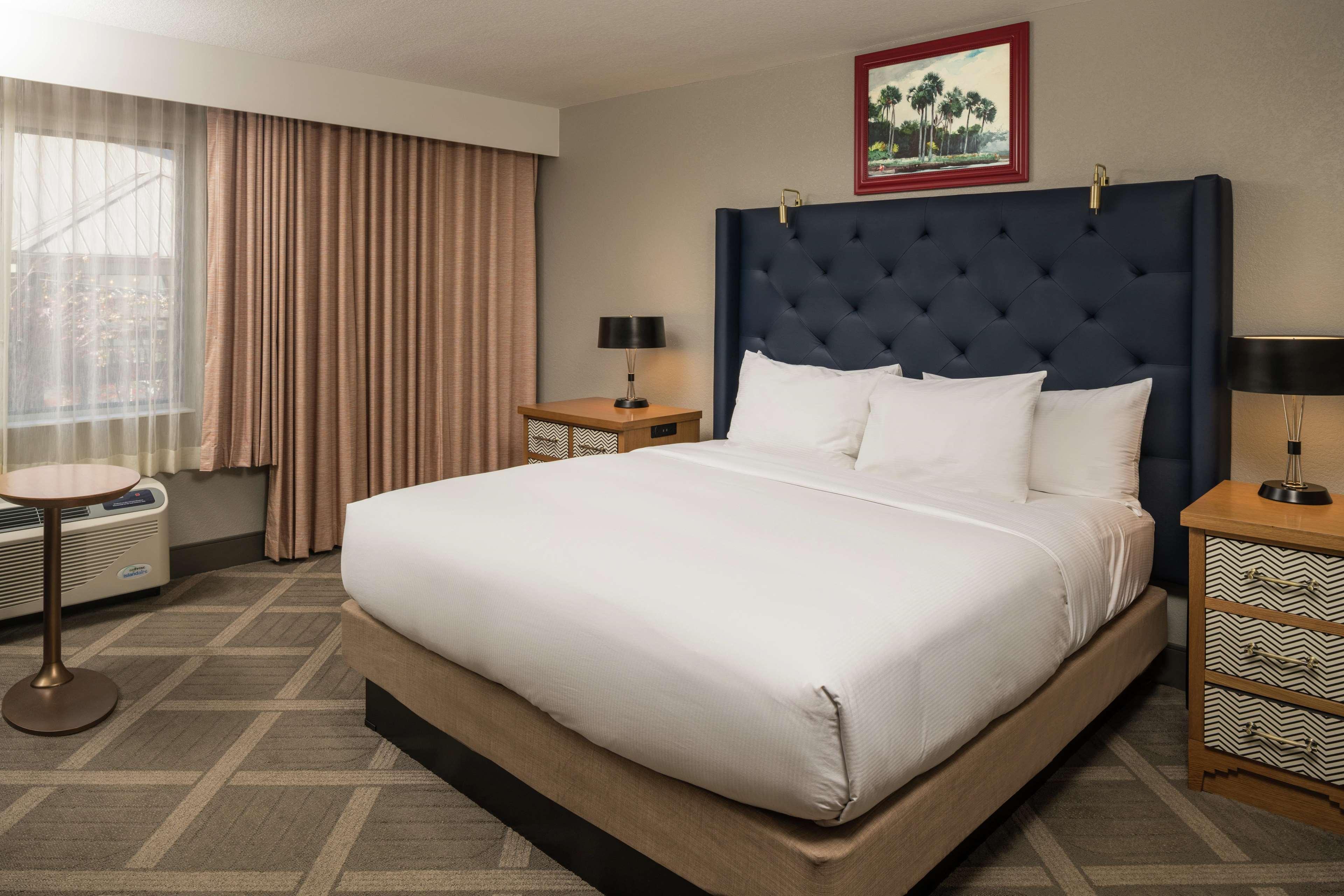 Doubletree By Hilton Gainesville Eksteriør billede