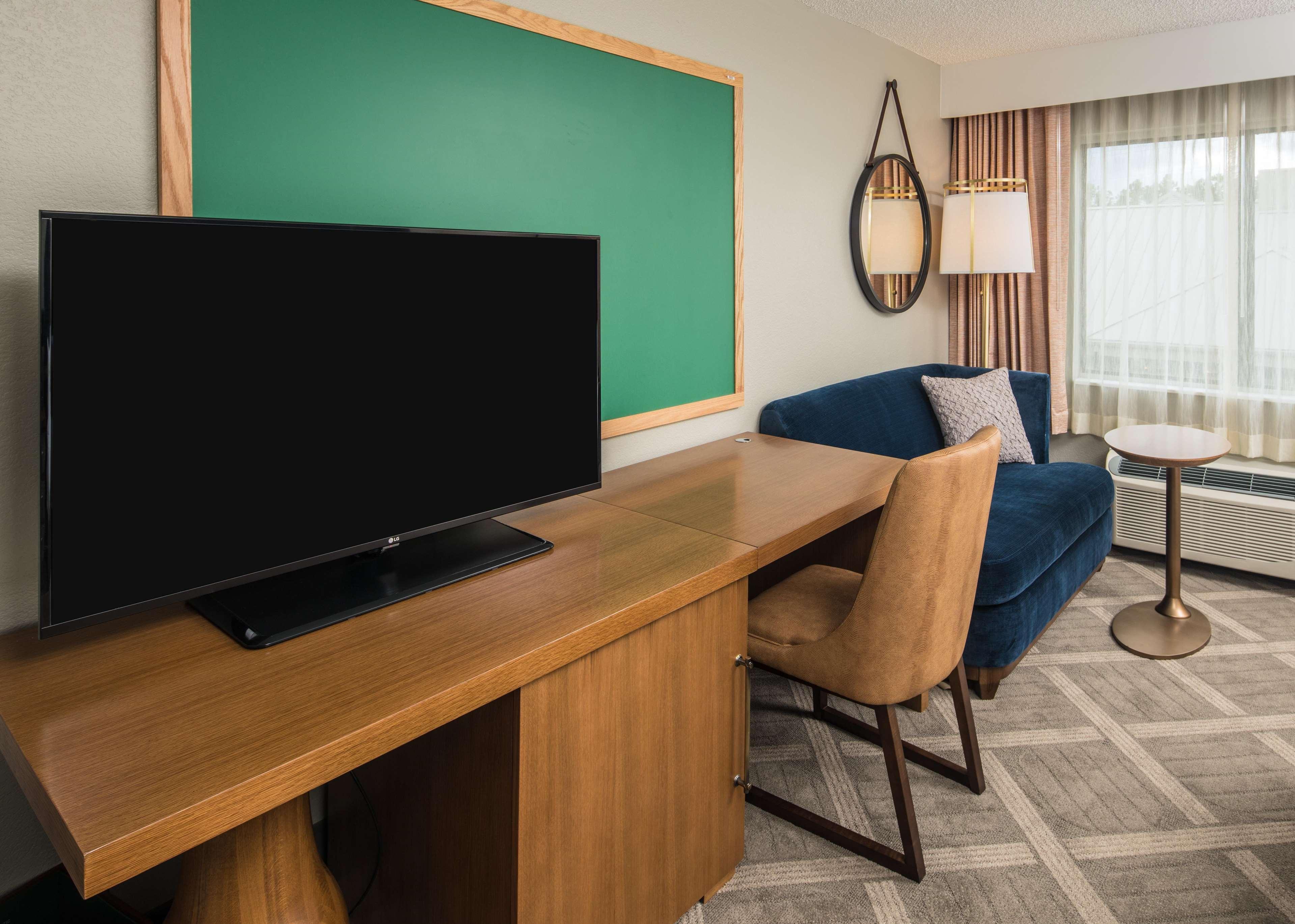 Doubletree By Hilton Gainesville Eksteriør billede
